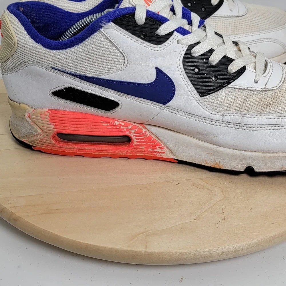 Nike Mens Air Max 90 Essential 537384-136 White Running Shoes Sneakers Size 10.5